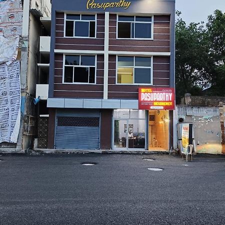 Hotel Pasuparthy Residency Tirupati Exterior photo