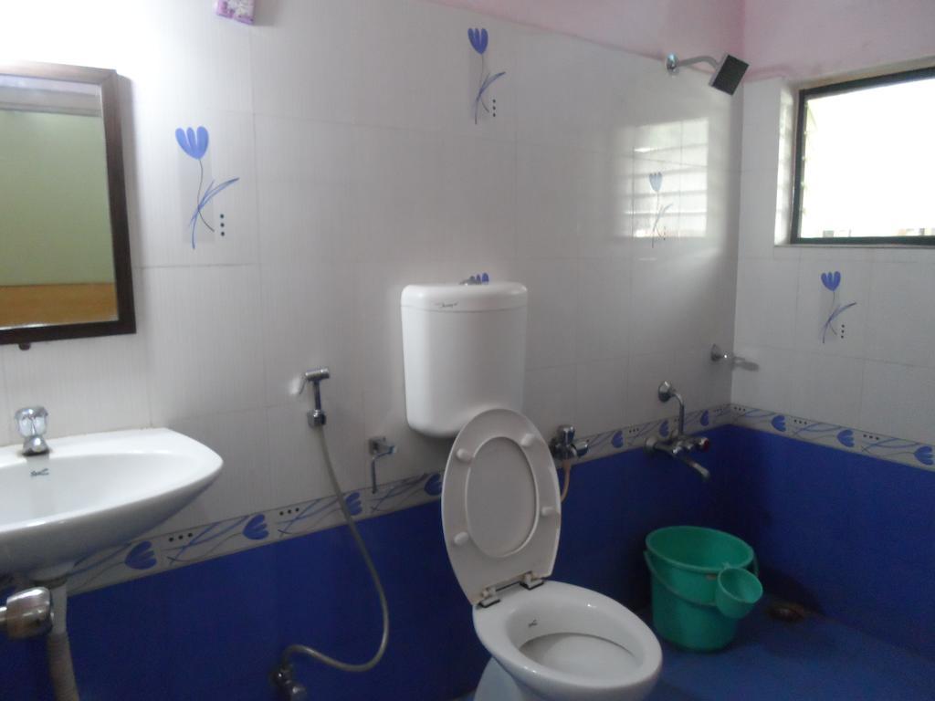 Hotel Pasuparthy Residency Tirupati Exterior photo